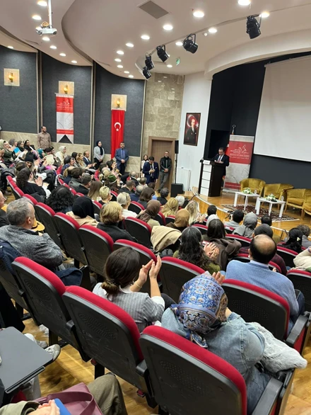 “Gel Ey Aşk!”  Sanatsal Eserinin Tanıtımı ve İlk Gösterimi